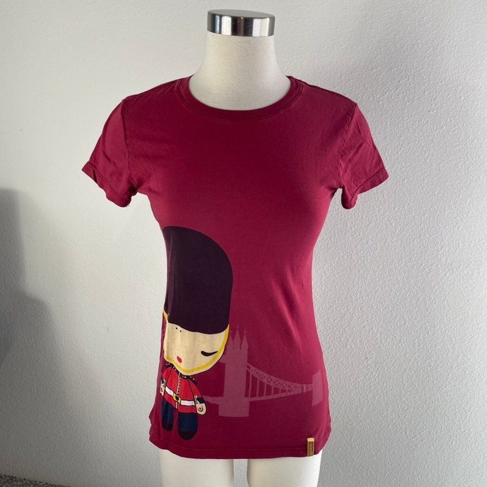 Vintage Y2K Harajuku Lovers Gwen Stefani Medium London Graphic T Shirt Top